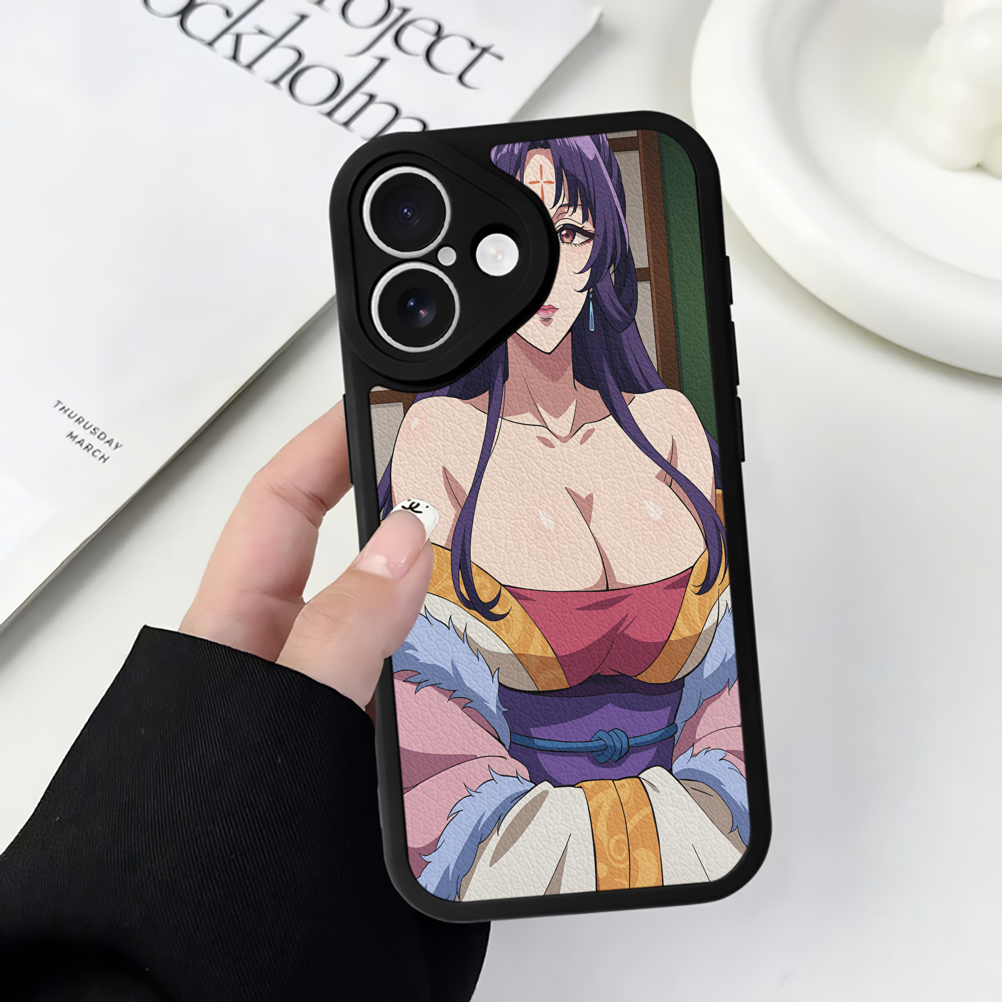 薬屋のひとりごと The Apothecary Diaries 【iPhone 16シリーズ対応】シリコンスマホケース（レザー調） 材質：シリコン